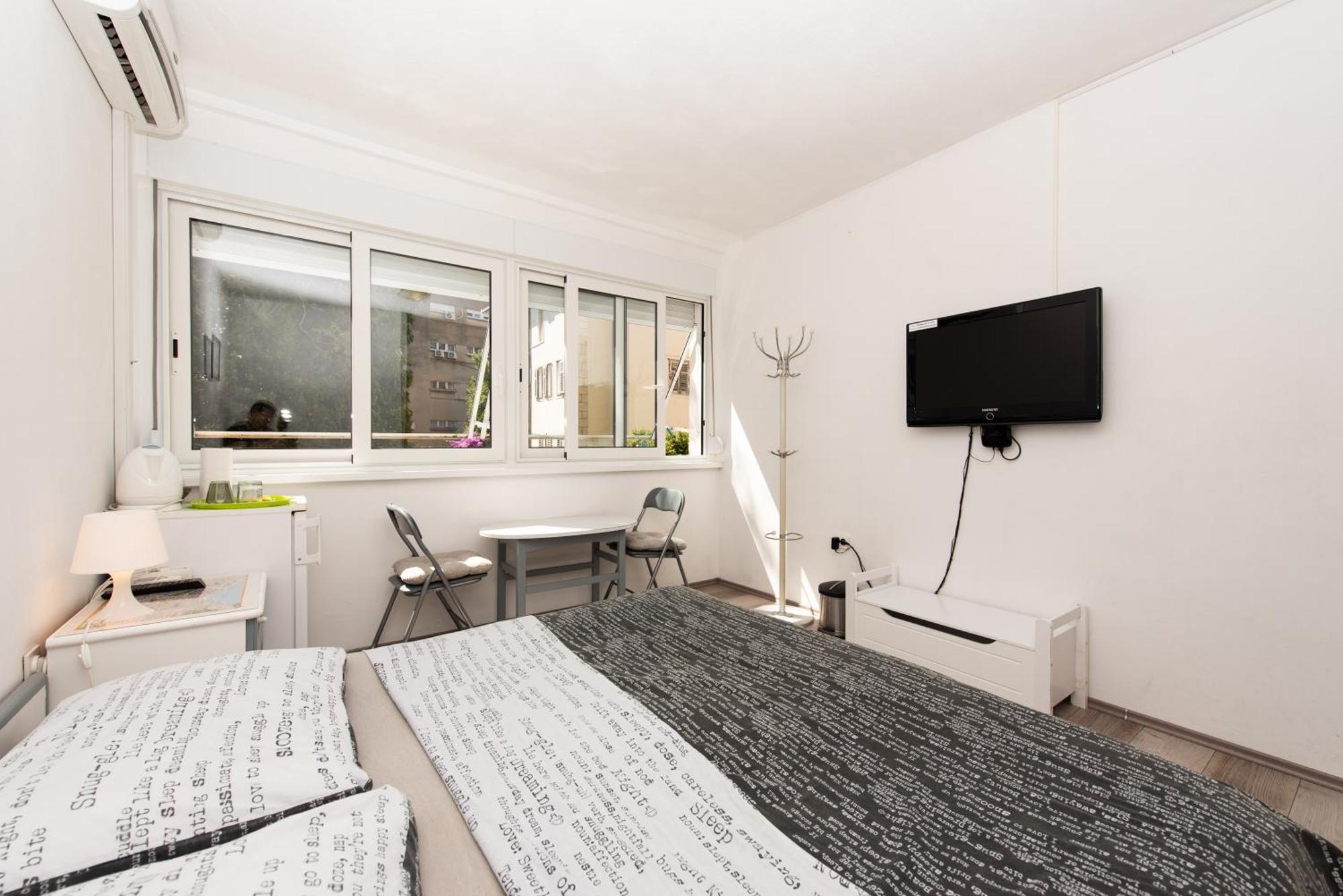 Laghanini Apartments Split Eksteriør bilde