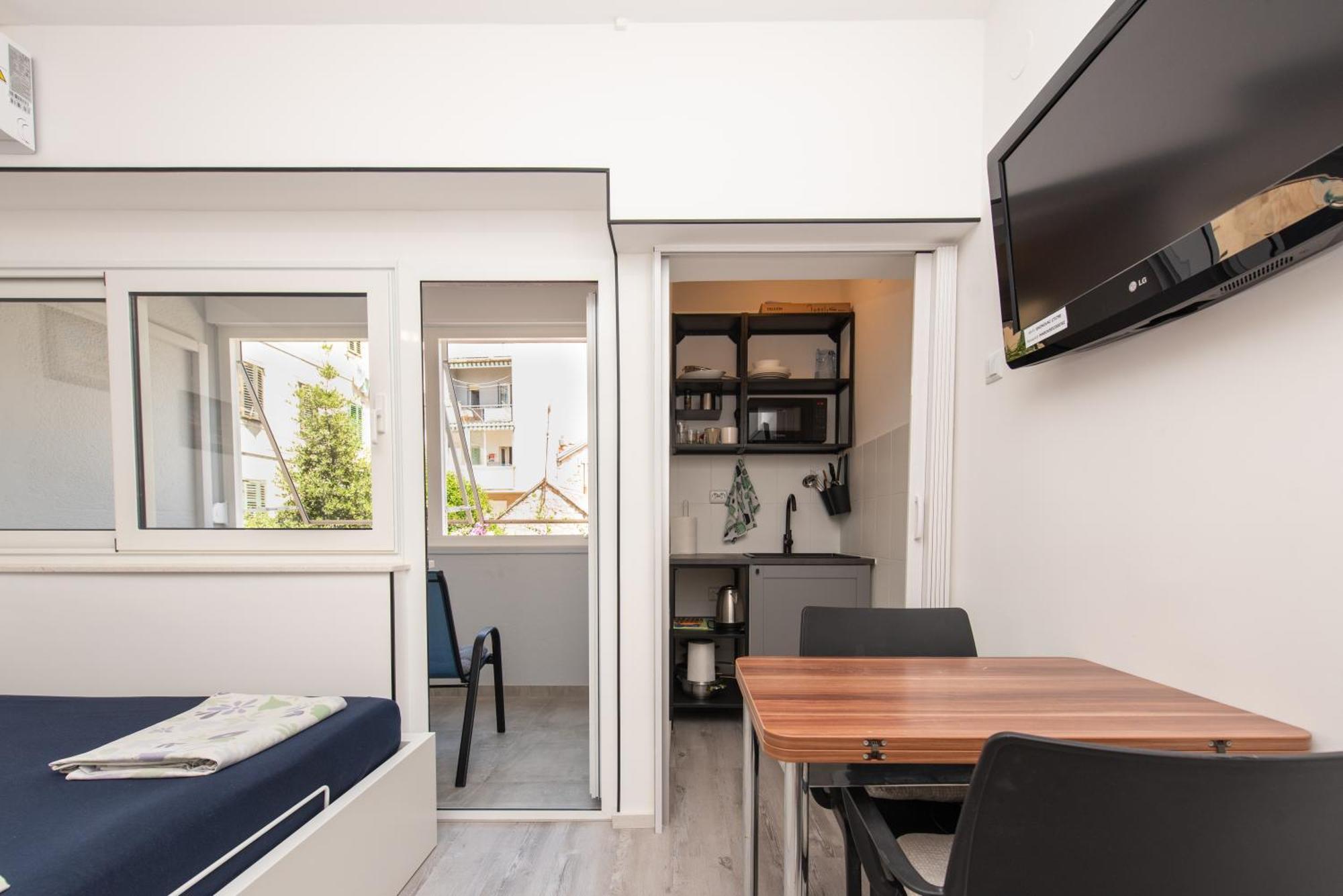 Laghanini Apartments Split Eksteriør bilde